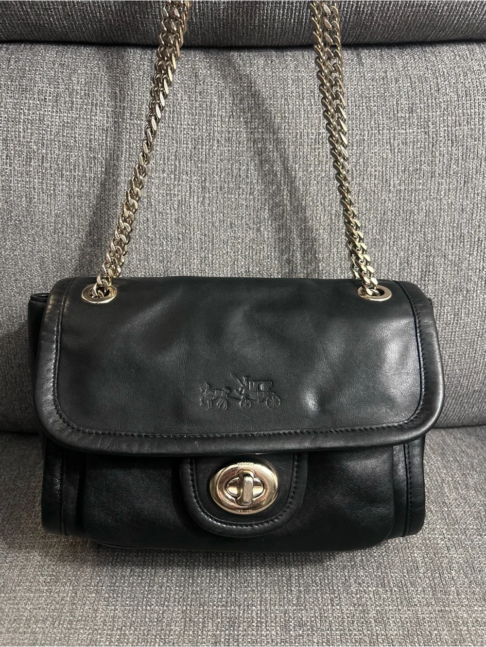 Coach Vintage Black Y2K convertible shoulder-crossbody bag with silver hardware - Picture 1 of 13